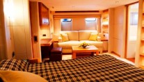SUNNY HILL -  Master Cabin 2